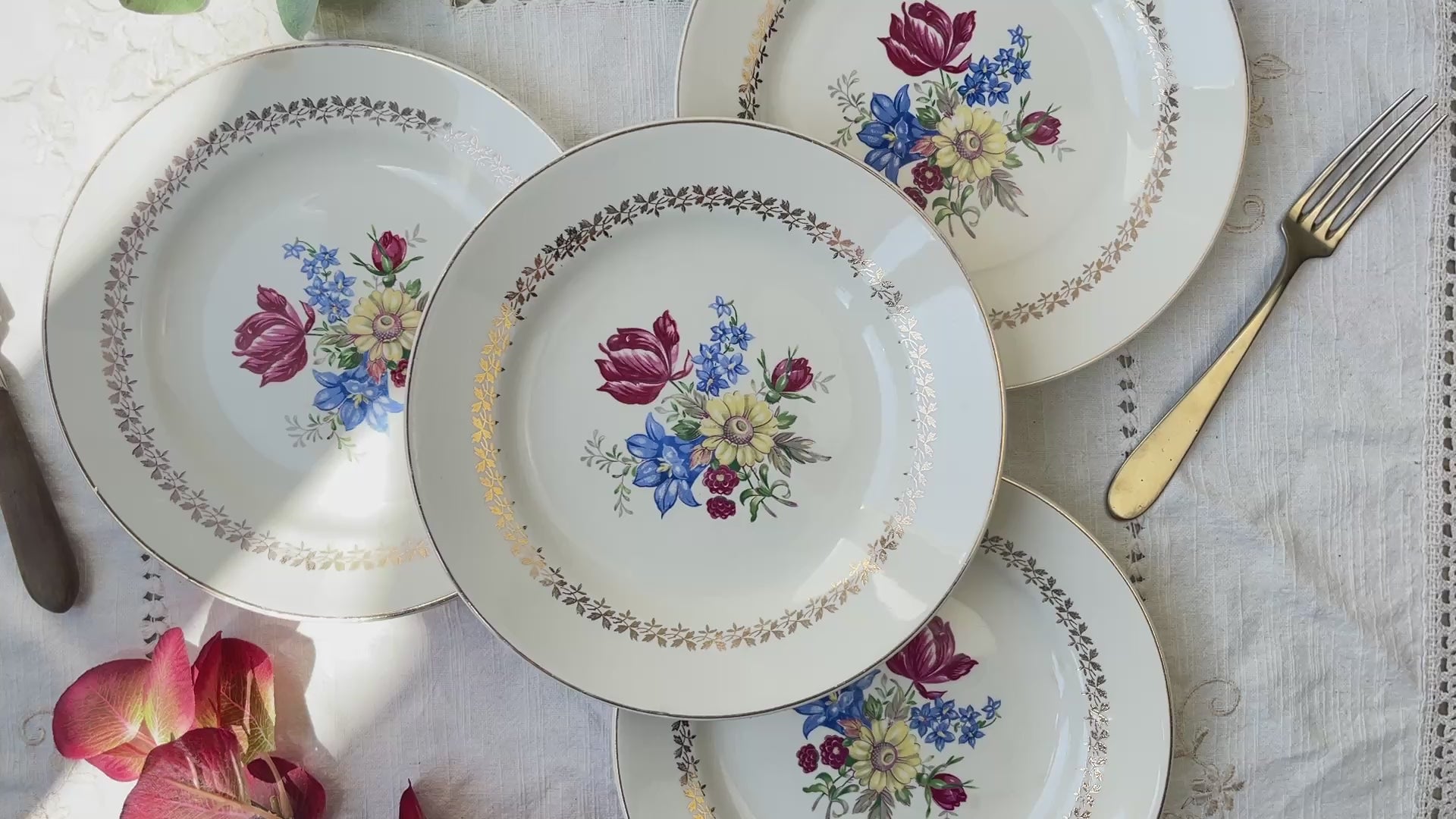 4 Assiettes plates en porcelaine vintage motif fleuri Sarreguemines 5261 -Vaisselle vintage fleurie -Vaisselle Française Assiettes-vintage
