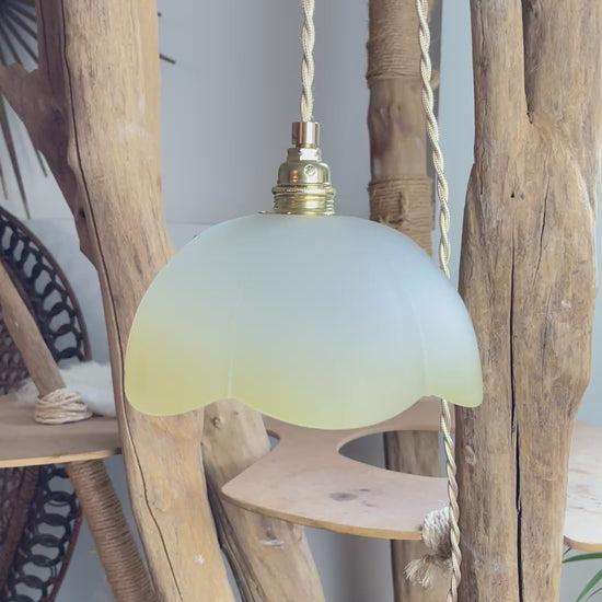 Suspension baladeuse abat-jour en verre dépoli vintage ambré – Lumière douce – Personnalisable