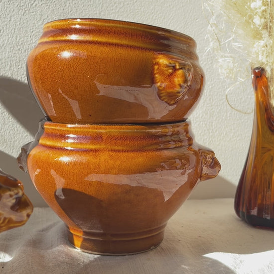6 bols à soupe à l’oignon tête de lion en céramique vintage, style Émile Henry, coloris miel et noir, fabrication française – élégance et tradition de la vaisselle ancienne.