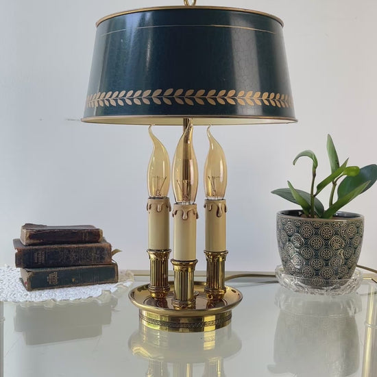 Lampe bouillotte vintage style Empire – bronze doré & abat-jour vert laurier – 3 bras bougie