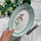 Ravier en porcelaine vintage blanche verte Iris Moulin des Loups "Sargosse" 1950s
