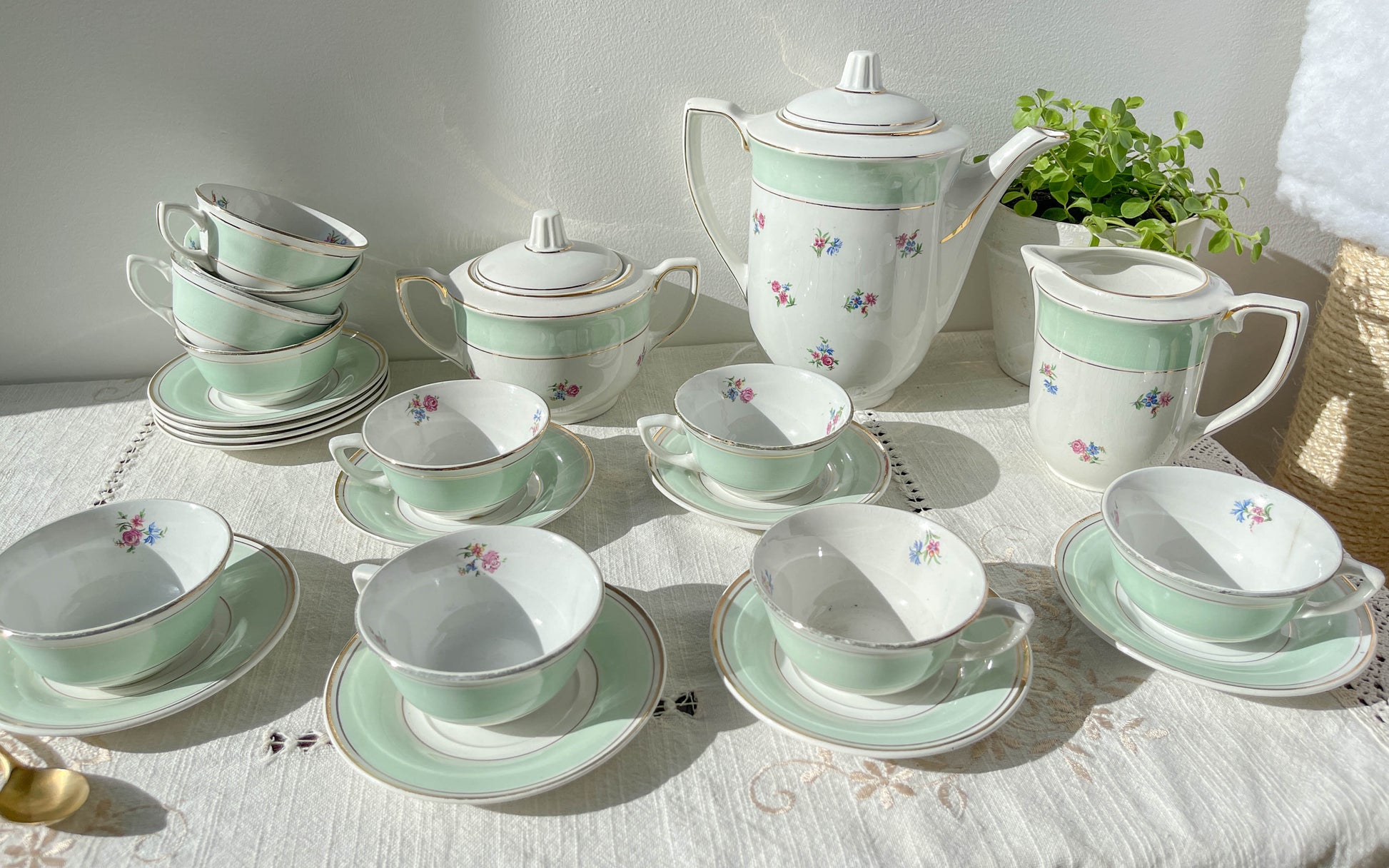 Service à thé/café vintage en porcelaine blanche verte fleurie SALINS made in France 
