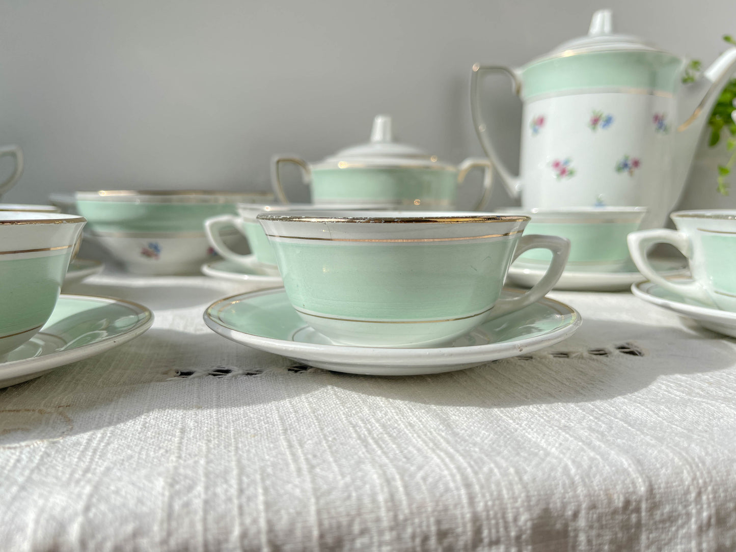 Service à thé/café vintage en porcelaine blanche verte fleurie SALINS made in France 