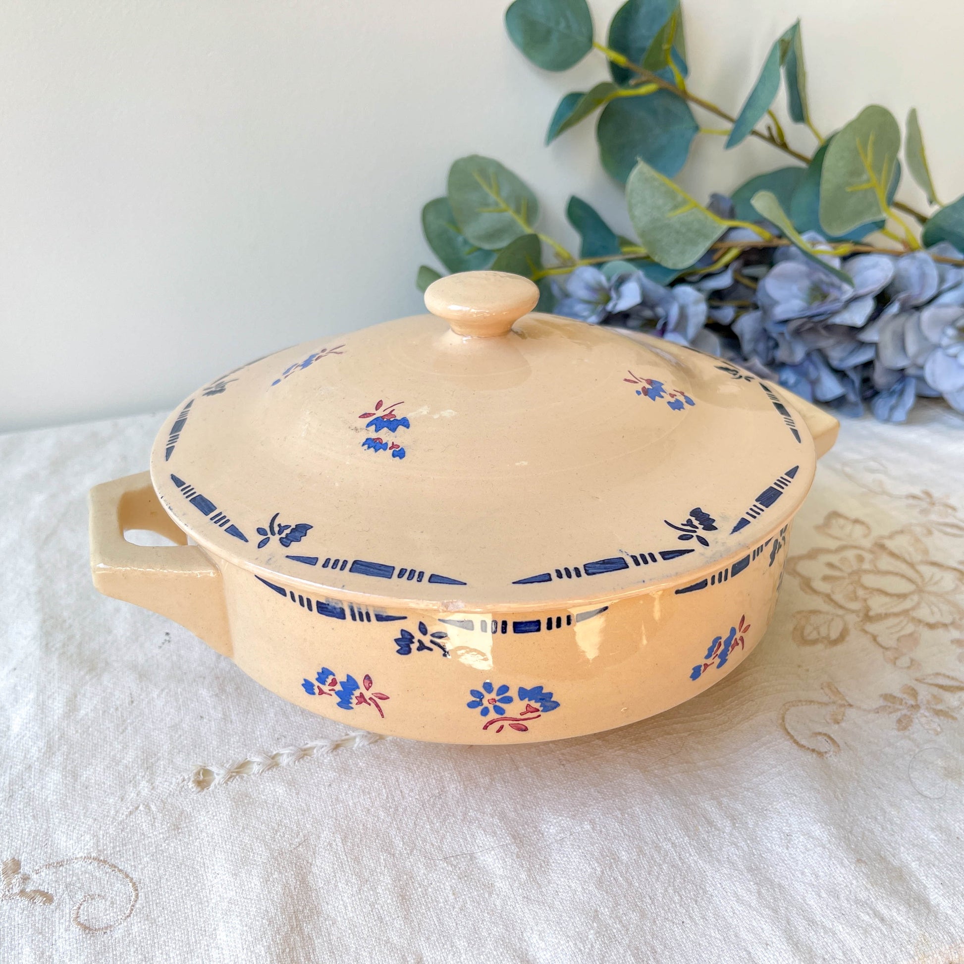 Petite soupière porcelaine vintage K&g Luneville "Flore" 1950s petites fleures bleues