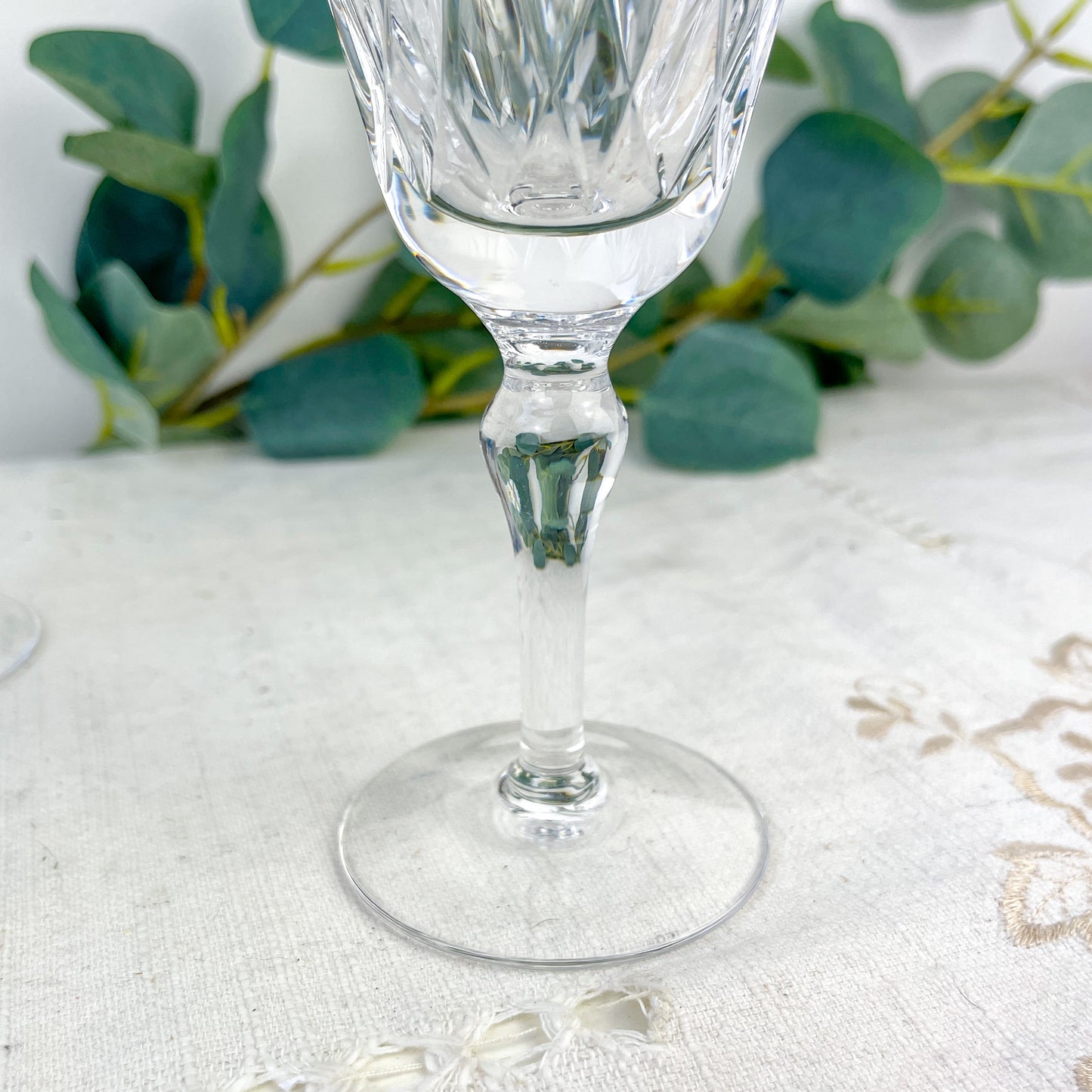 5 Verres à Eau York – Cristal Ciselé Stuart – Vintage Luxe