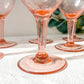 7 verres à eau vintage en verre rose à facettes – Années 1950 – Élégance française