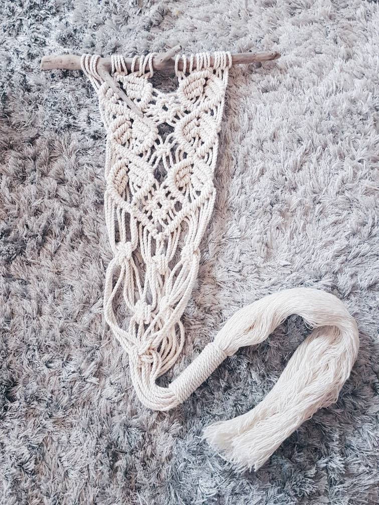 Suspension porte plante en crochet et bois flotté - violn.fr