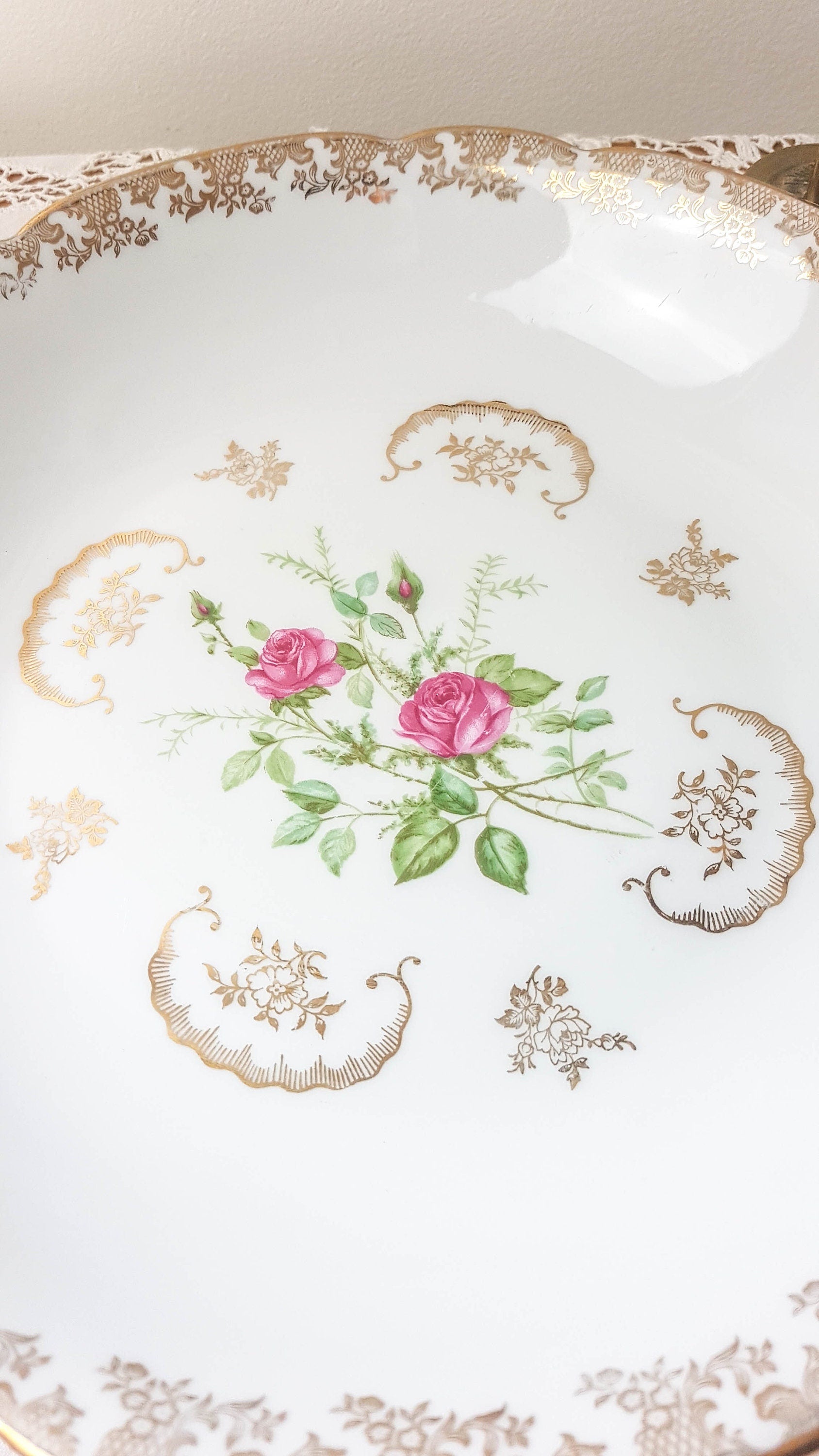 Plat creux vintage en porcelaine de Limoges FD Chauvigny motif Rose - violn.fr