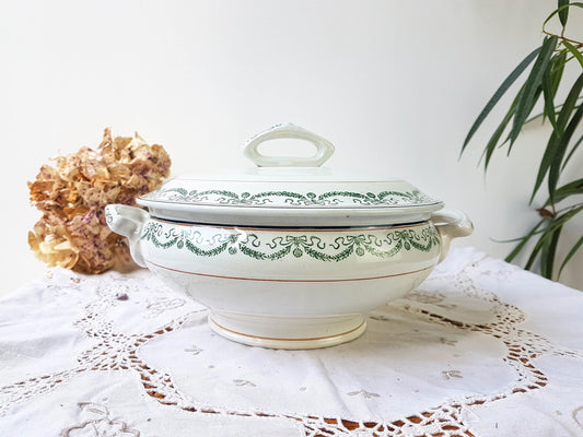 SAINT AMAND soup tureen model 5006