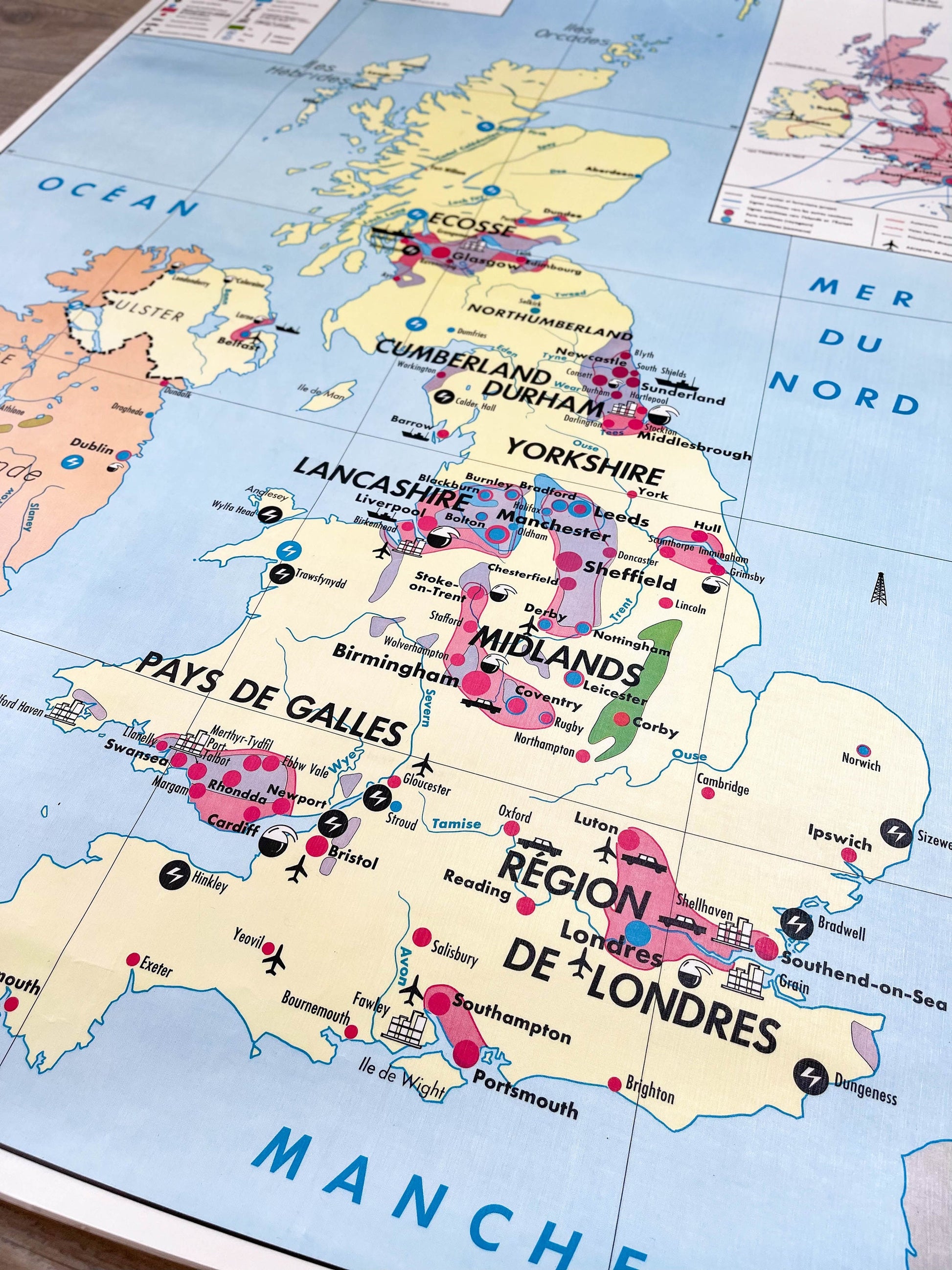 Carte Scolaire vintage BENELUX / Les îles BRITANNIQUES MDI Année 1968 - violn.fr