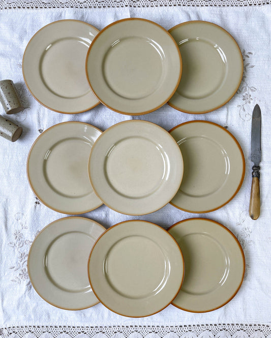 9 Petites assiettes en grès beige Tulowice mid century - violn.fr